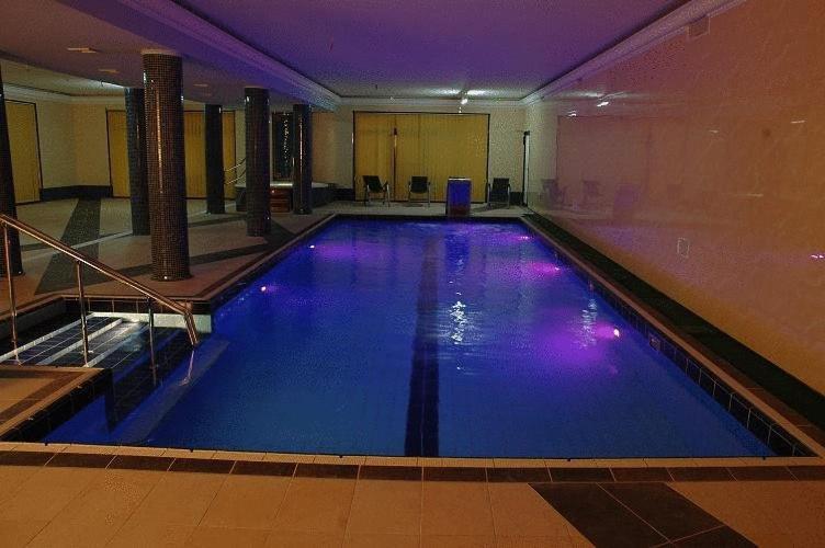 Hotel Dobosz โพลิเซ ภายนอก รูปภาพ