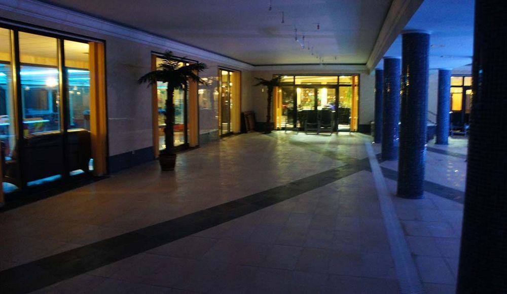 Hotel Dobosz โพลิเซ ภายนอก รูปภาพ